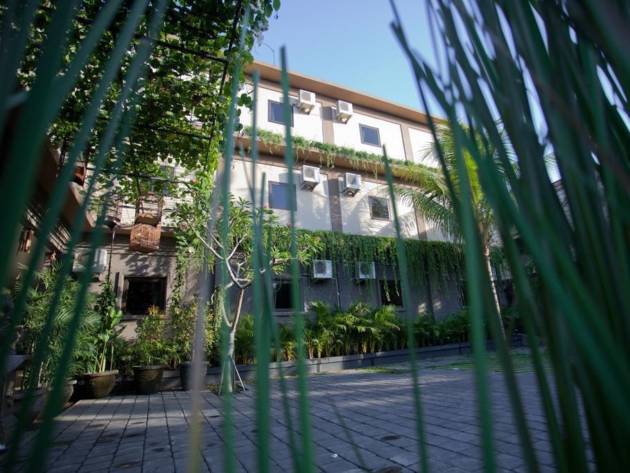 Gana Inn Legian Ngoại thất bức ảnh