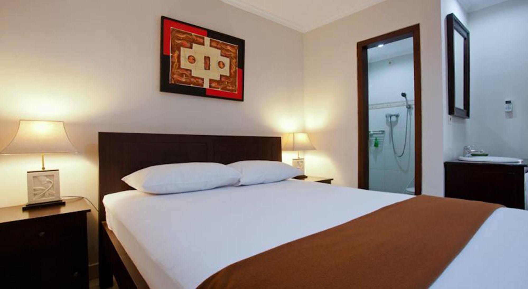 Gana Inn Legian Ngoại thất bức ảnh